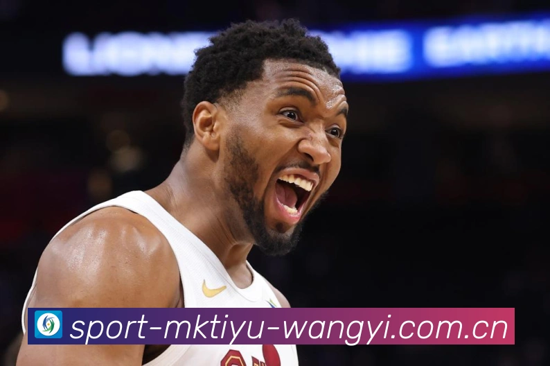 Gaming对阵Weibo:战术走势分析-深度解析 Gaming对阵Weibo:战术走势分析-深度解析